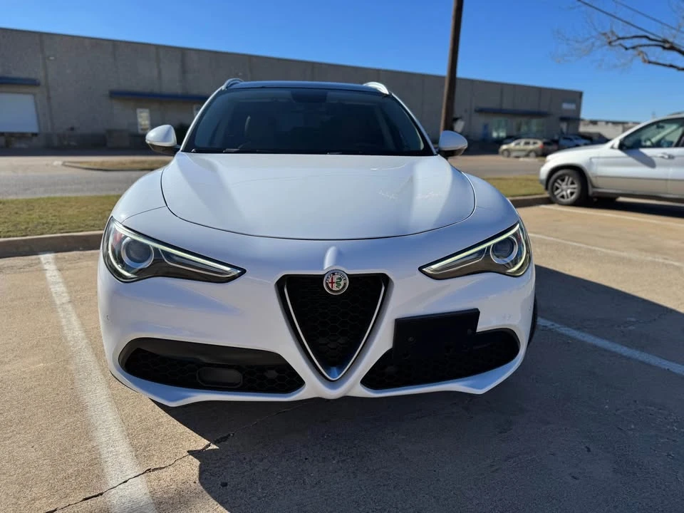 2018 Alfa Romeo Stelvio - Image 2 of 8