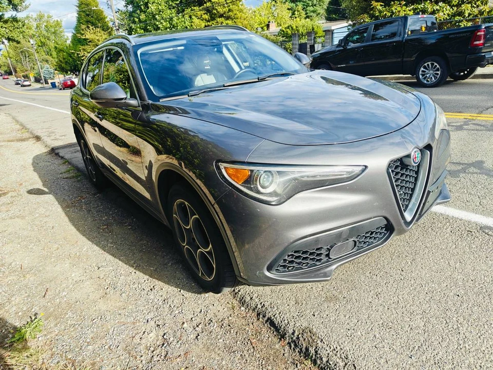 2018 Alfa Romeo Stelvio - Image 2 of 9