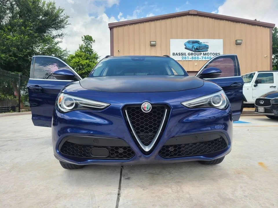 2018 Alfa Romeo Stelvio - Image 18 of 20