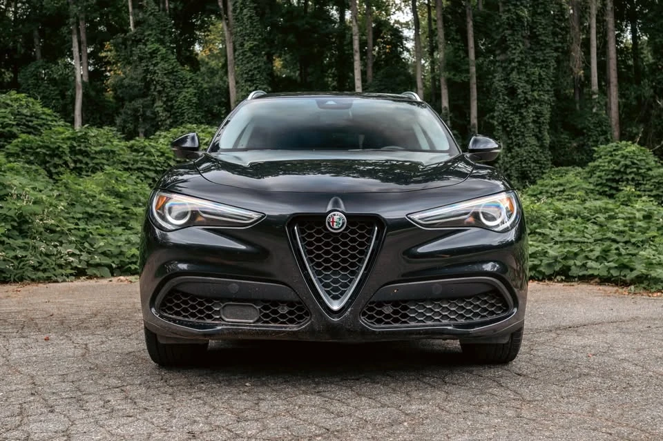 2018 Alfa Romeo Stelvio - Image 2 of 20