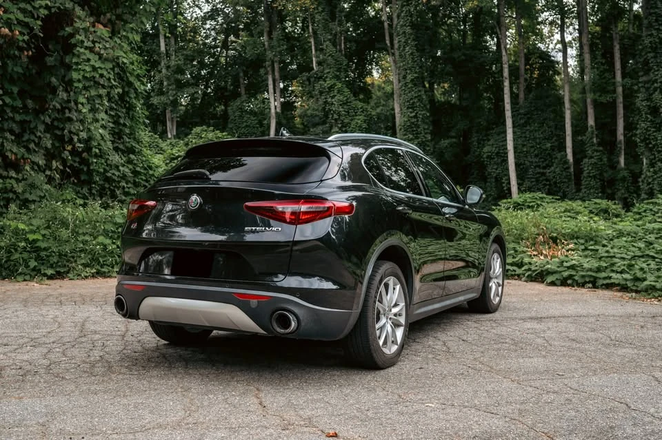 2018 Alfa Romeo Stelvio - Image 19 of 20