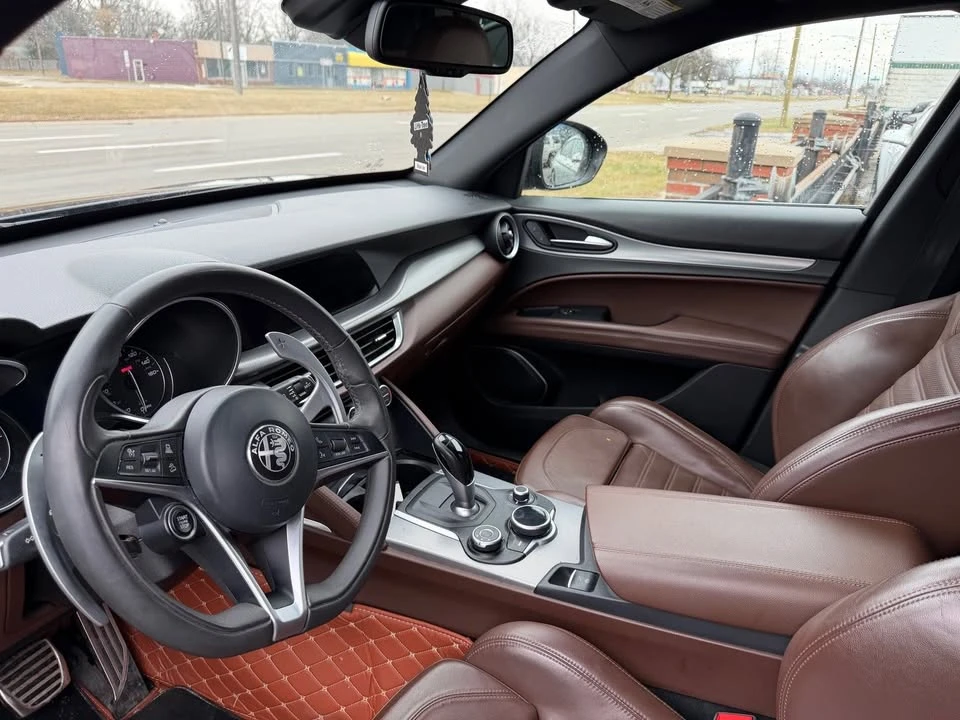 2018 Alfa Romeo Stelvio - Image 7 of 10