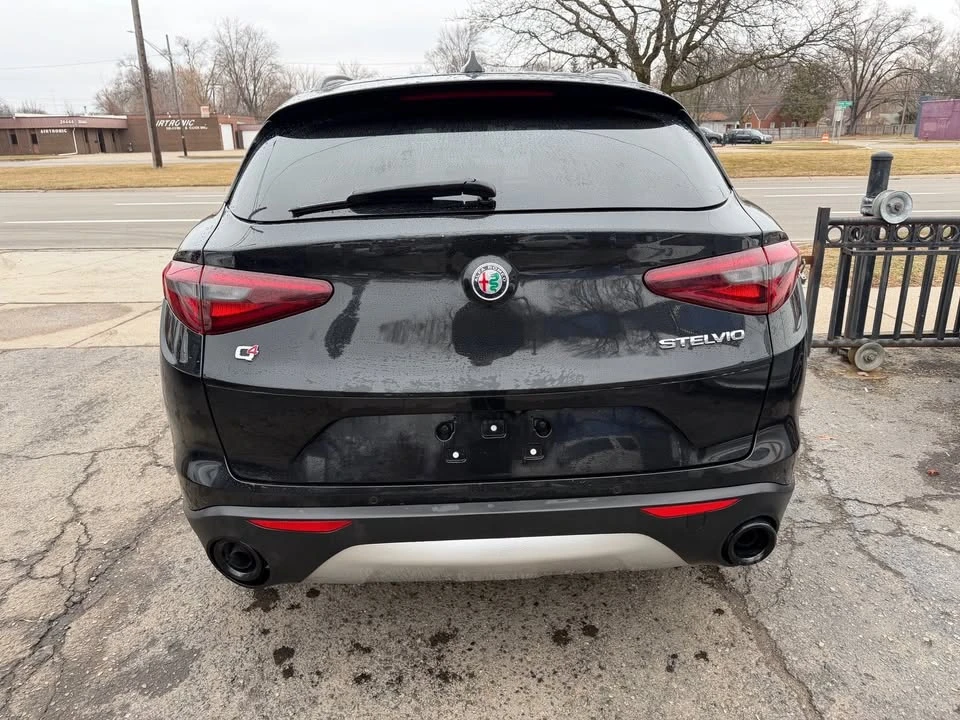 2018 Alfa Romeo Stelvio - Image 5 of 10