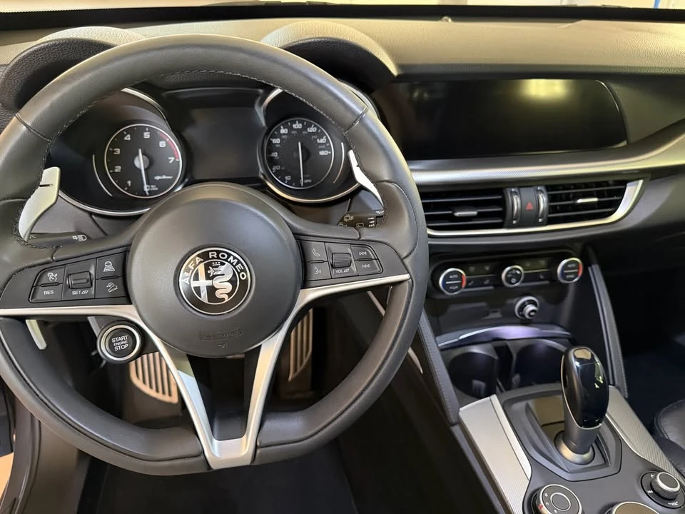 2018 Alfa Romeo Stelvio - Image 7 of 18