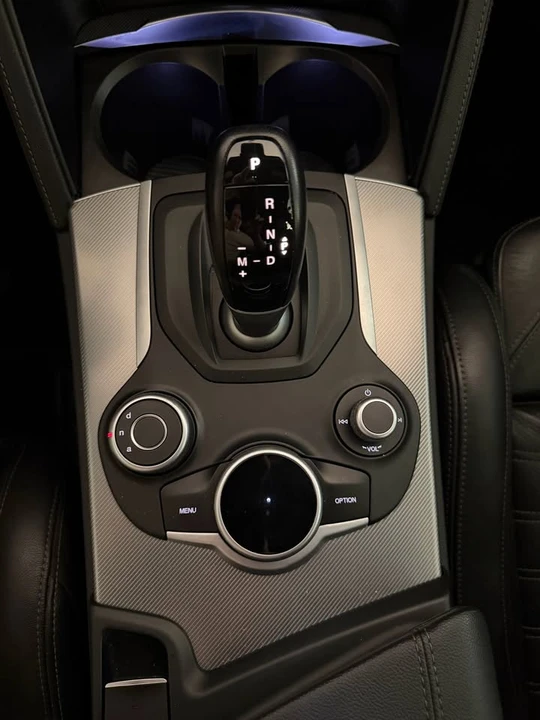 2018 Alfa Romeo Stelvio - Image 8 of 18