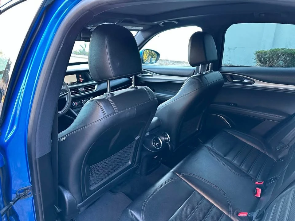 2018 Alfa Romeo Stelvio - Image 16 of 20