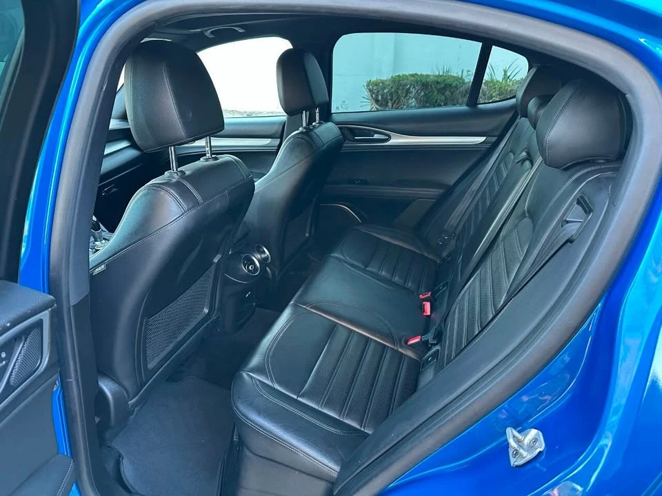 2018 Alfa Romeo Stelvio - Image 14 of 20