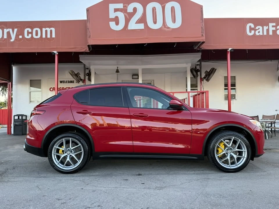 2018 Alfa Romeo Stelvio - Image 5 of 20