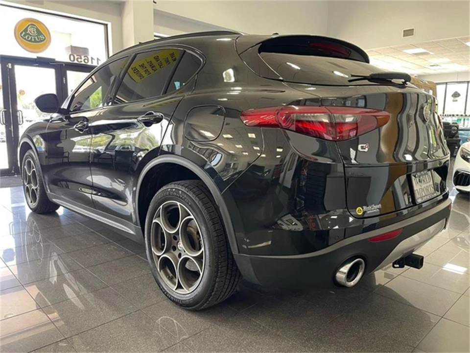 2018 Alfa Romeo Stelvio - Image 3 of 31