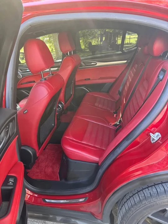 2018 Alfa Romeo Stelvio - Image 8 of 9