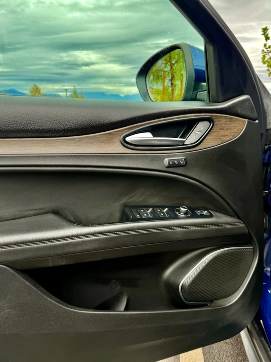 2018 Alfa Romeo Giulia - Image 8 of 18