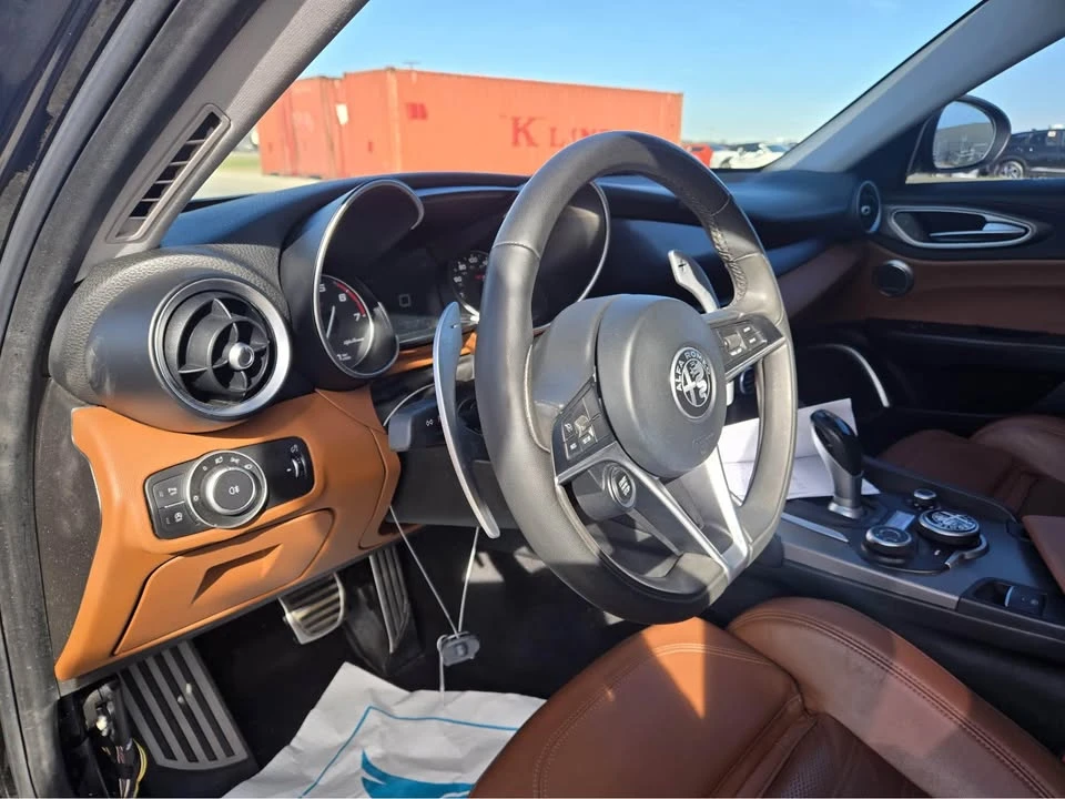2018 Alfa Romeo Giulia - Image 2 of 8