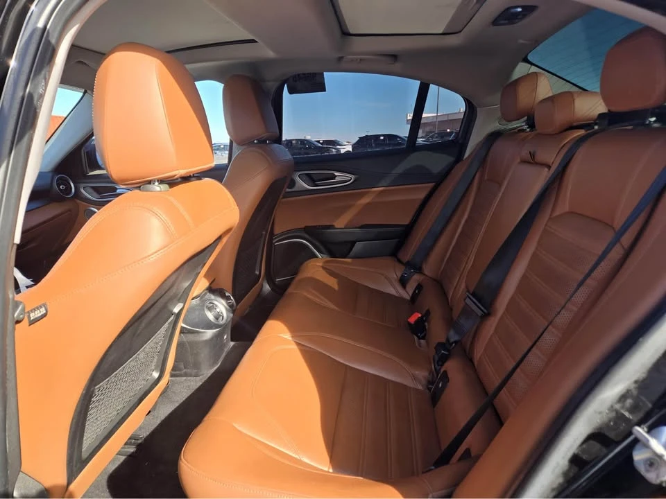 2018 Alfa Romeo Giulia - Image 7 of 8