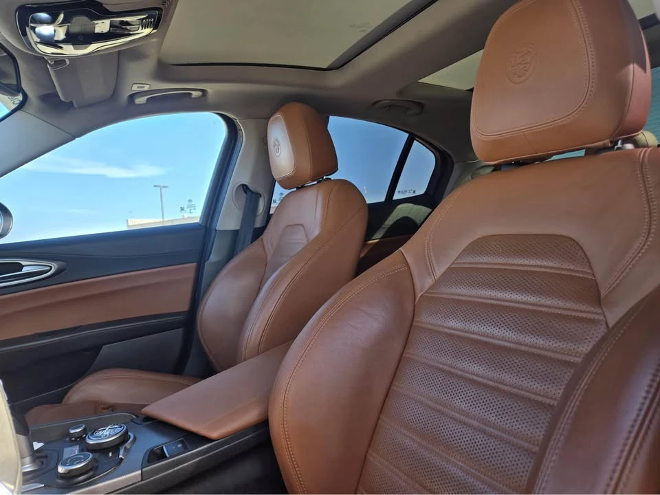 2018 Alfa Romeo Giulia - Image 6 of 8