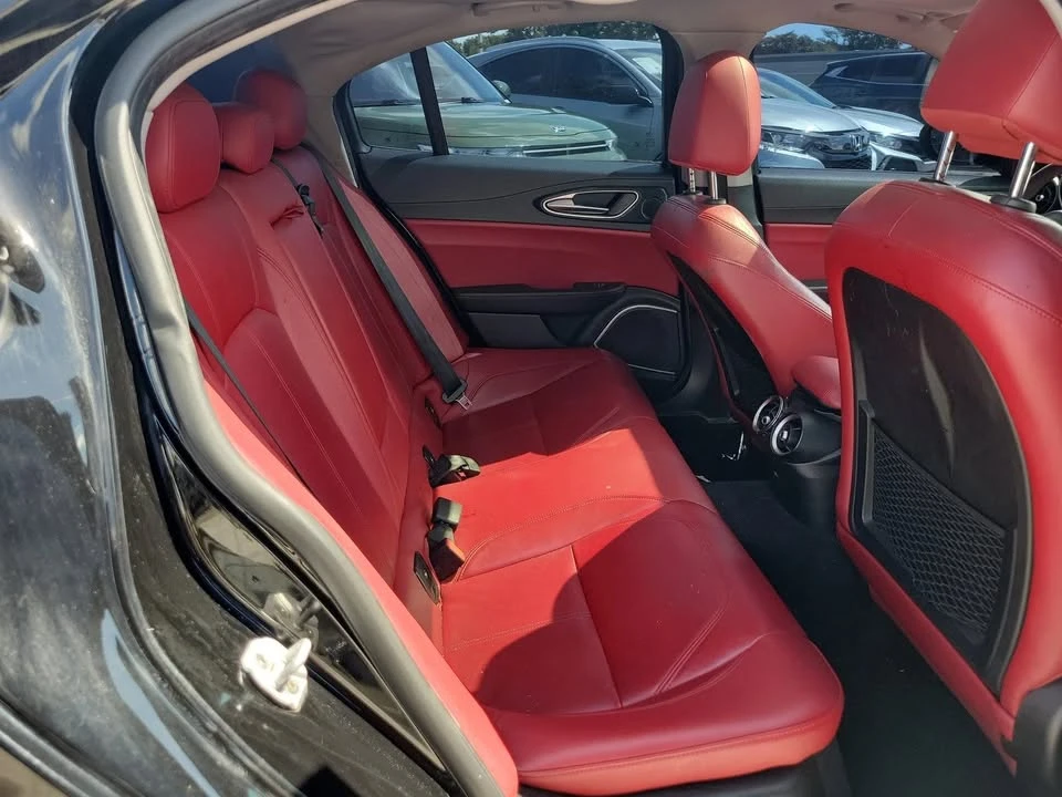 2018 Alfa Romeo Giulia - Image 6 of 20