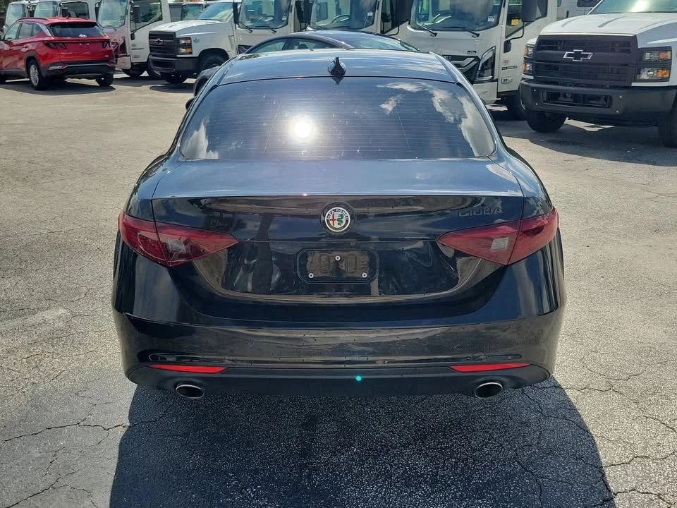 2018 Alfa Romeo Giulia - Image 4 of 20