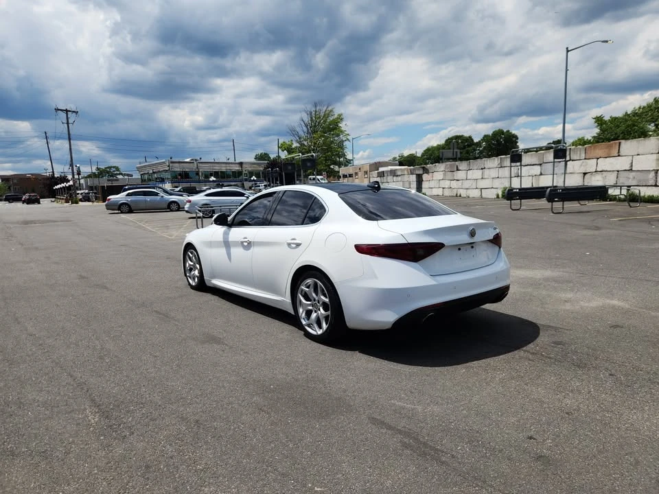 2018 Alfa Romeo Giulia - Image 3 of 16