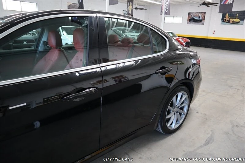 2018 Alfa Romeo Giulia - Image 6 of 20