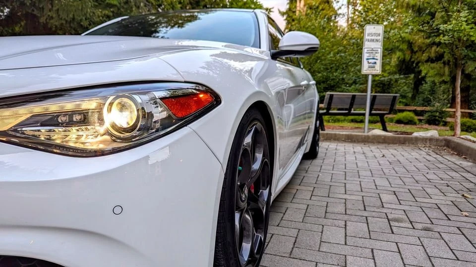 2018 Alfa Romeo Giulia - Image 5 of 20