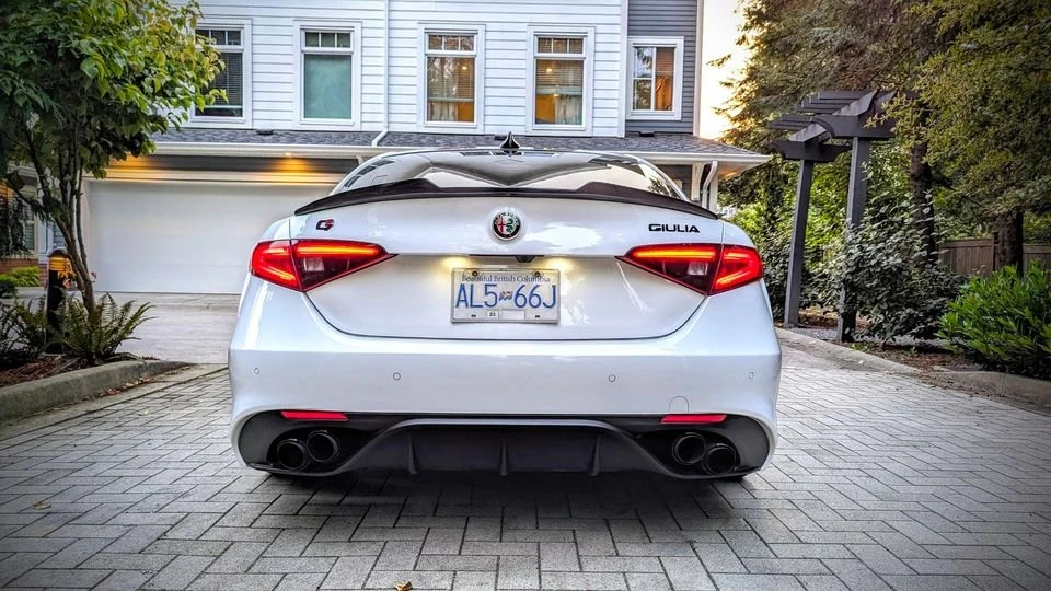 2018 Alfa Romeo Giulia - Image 4 of 20