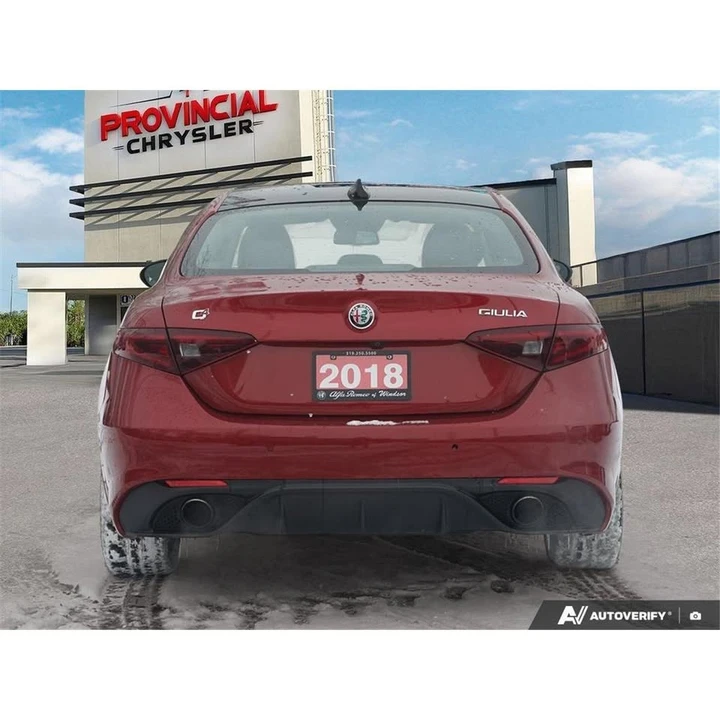 2018 Alfa Romeo Giulia - Image 5 of 20