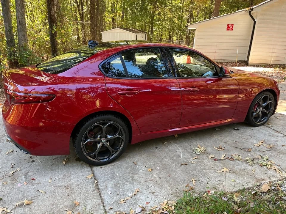 2018 Alfa Romeo Giulia - Image 5 of 13