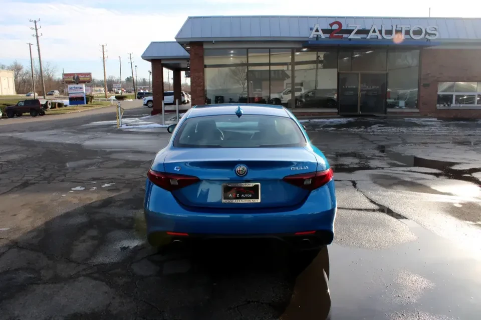 2018 Alfa Romeo Giulia - Image 5 of 20