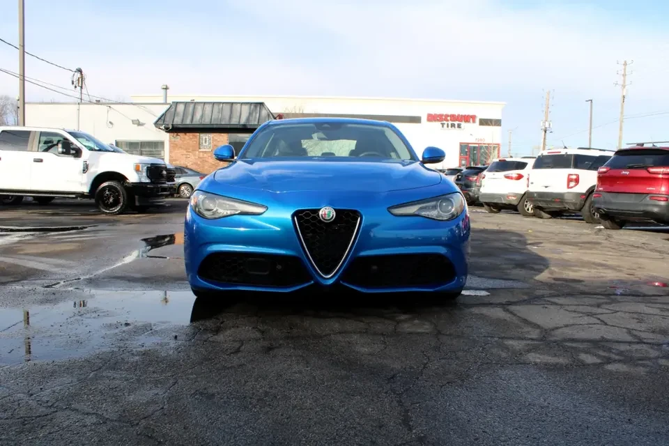 2018 Alfa Romeo Giulia - Image 2 of 20