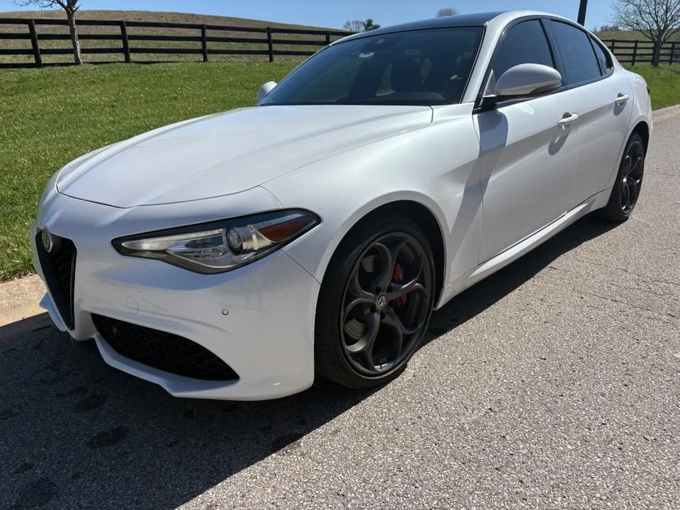 2018 Alfa Romeo Giulia - Image 2 of 9