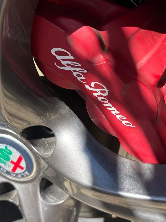 2018 Alfa Romeo Giulia - Image 8 of 9