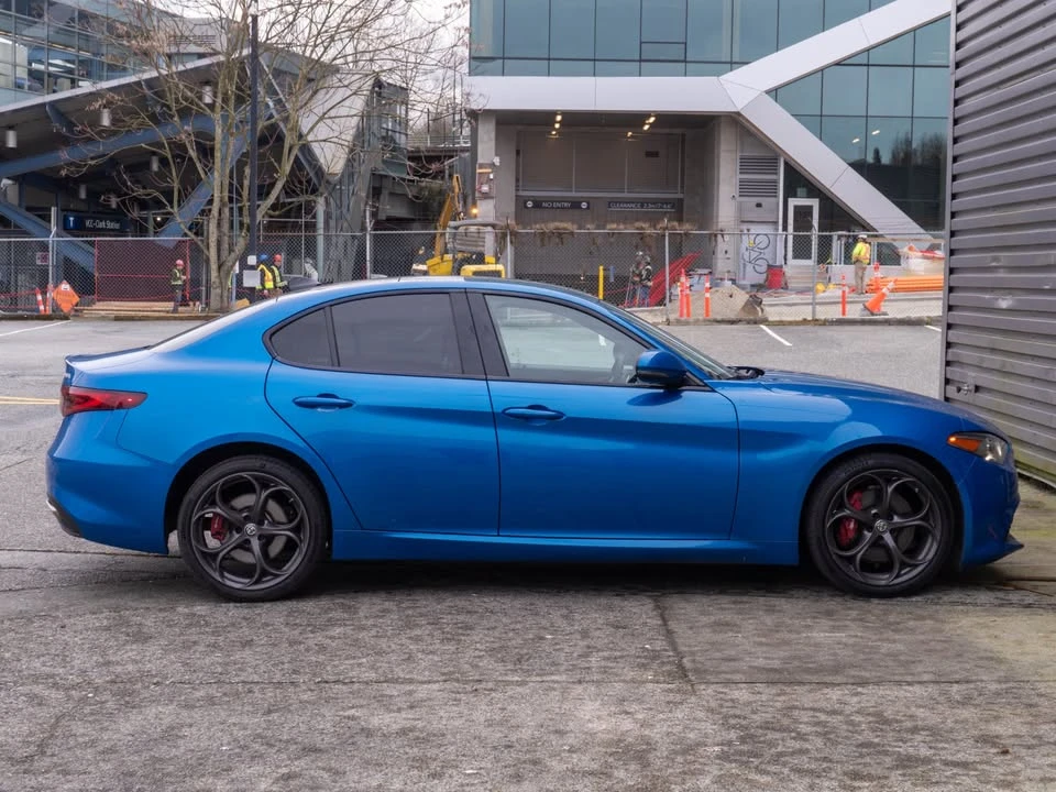 2018 Alfa Romeo Giulia - Image 8 of 17