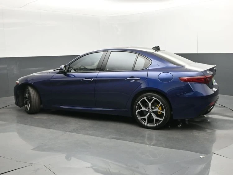 2018 Alfa Romeo Giulia - Image 20 of 20