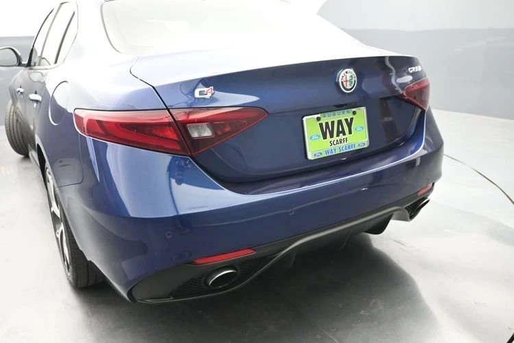2018 Alfa Romeo Giulia - Image 4 of 20
