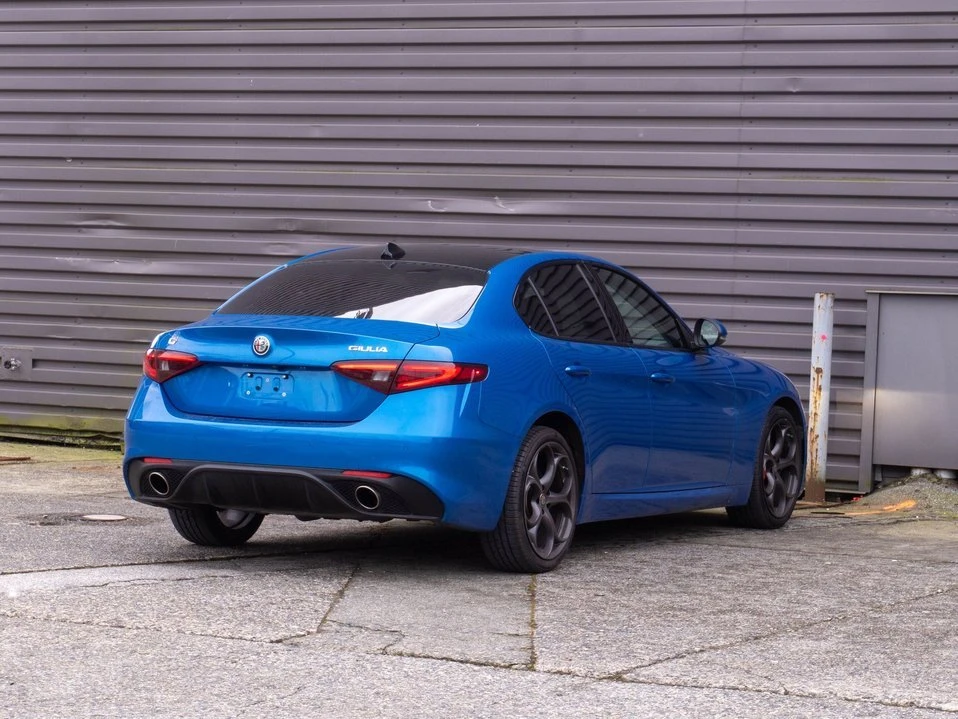 2018 Alfa Romeo Giulia - Image 5 of 20