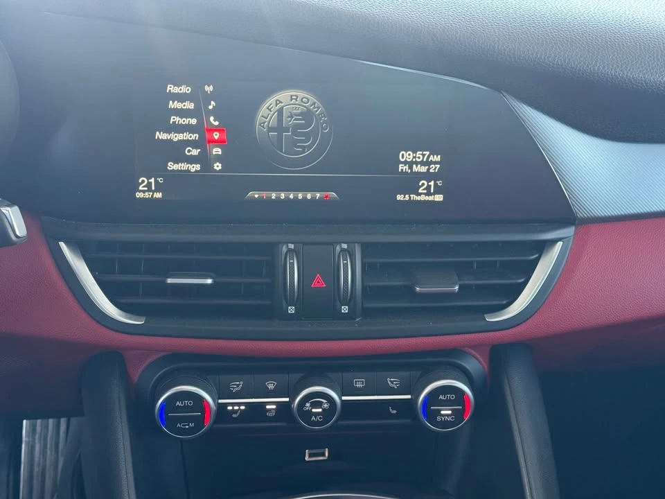 2018 Alfa Romeo Giulia - Image 11 of 13