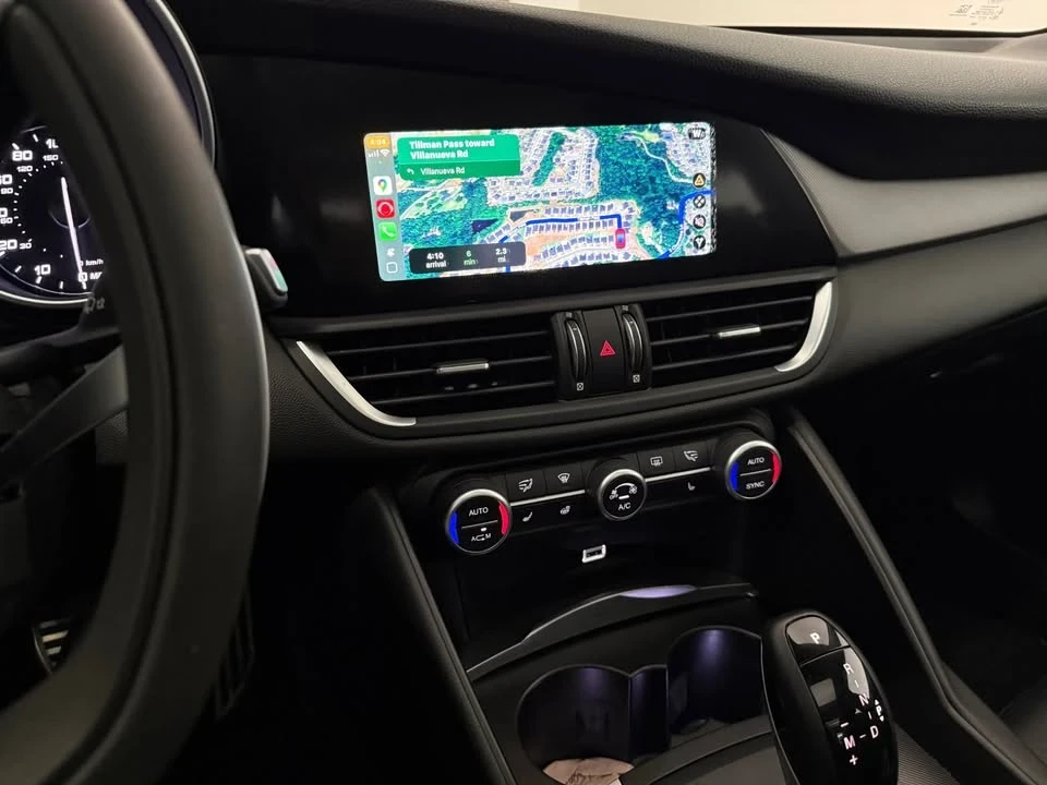 2018 Alfa Romeo Giulia - Image 6 of 11