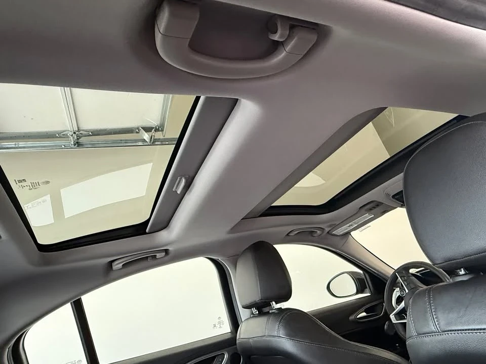 2018 Alfa Romeo Giulia - Image 3 of 11