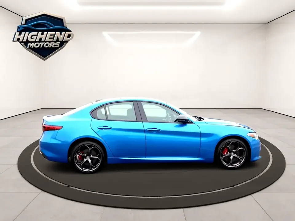 2018 Alfa Romeo Giulia - Image 6 of 15