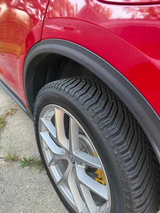2018 Alfa Romeo Stelvio - Image 9 of 10