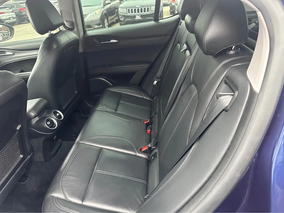 2018 Alfa Romeo Stelvio - Image 7 of 8