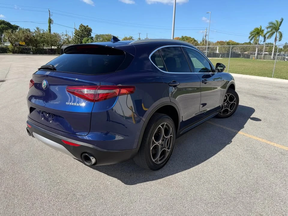 2018 Alfa Romeo Stelvio - Image 6 of 10
