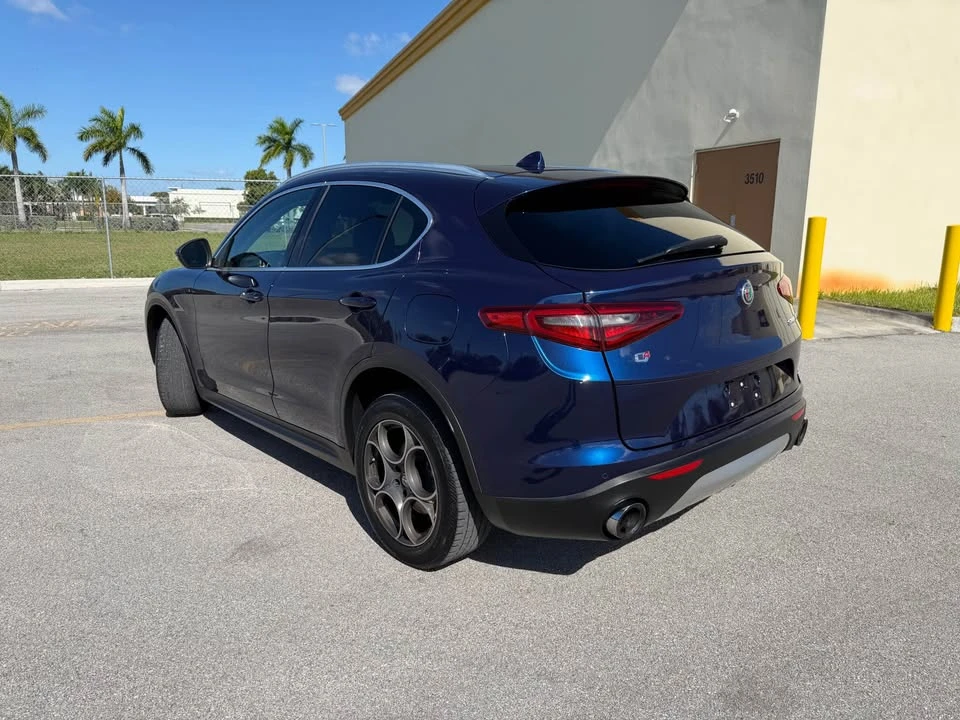 2018 Alfa Romeo Stelvio - Image 5 of 10