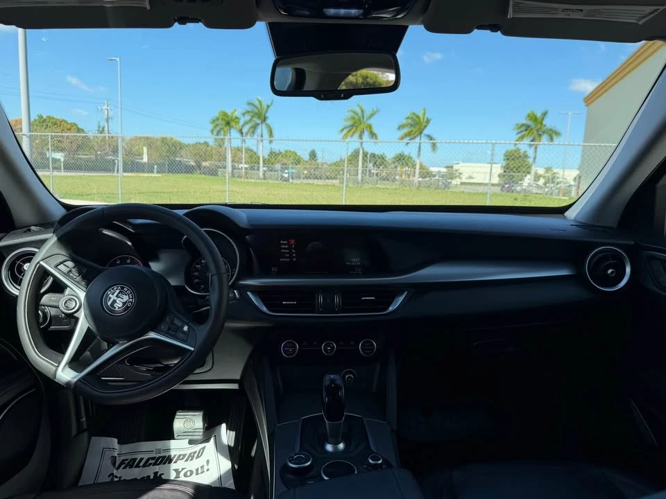 2018 Alfa Romeo Stelvio - Image 9 of 10
