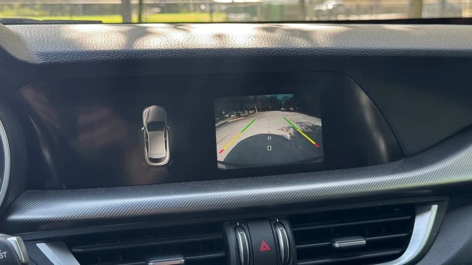 2018 Alfa Romeo Stelvio - Image 10 of 10