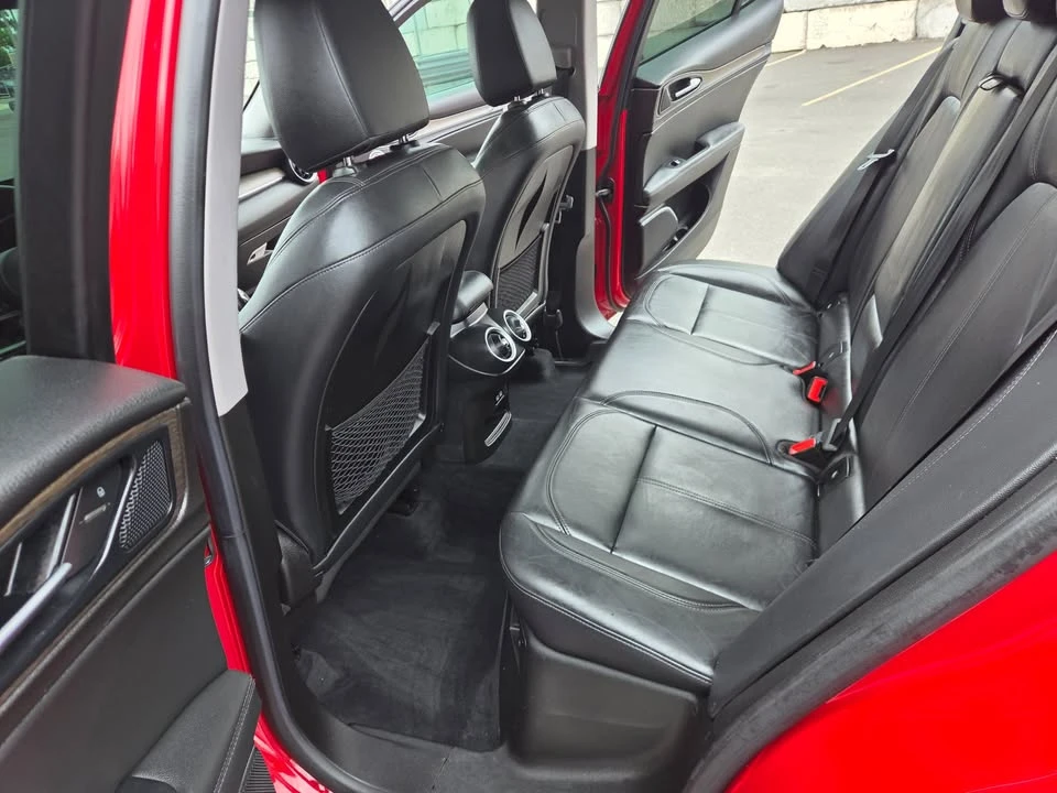 2018 Alfa Romeo Stelvio - Image 11 of 16