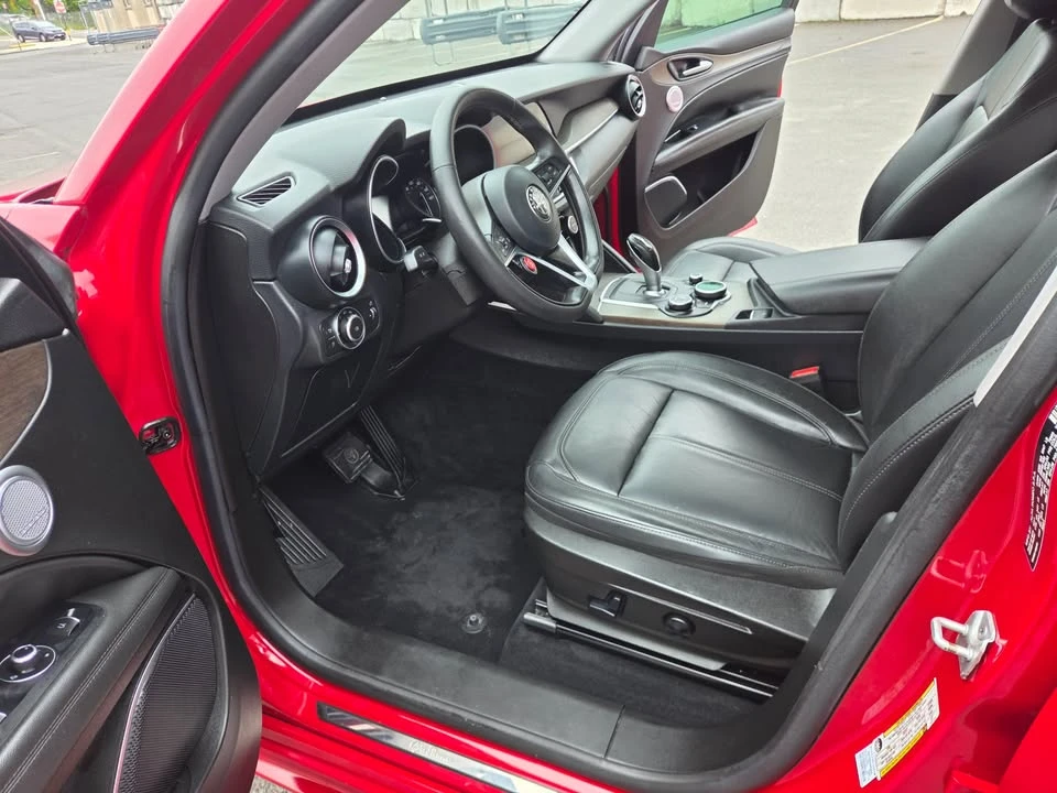 2018 Alfa Romeo Stelvio - Image 12 of 16