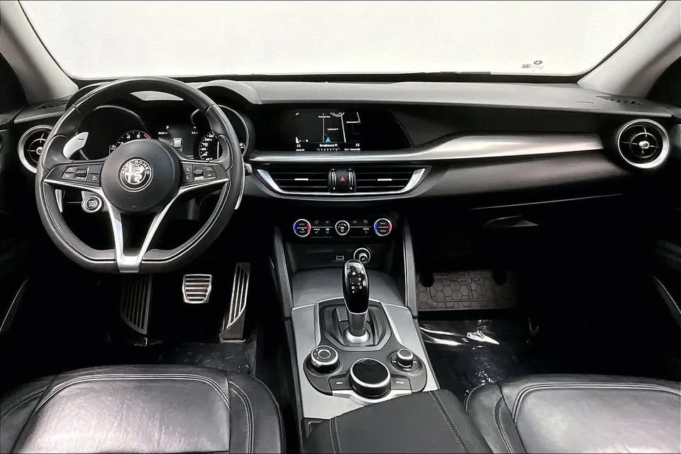 2018 Alfa Romeo Stelvio - Image 10 of 19