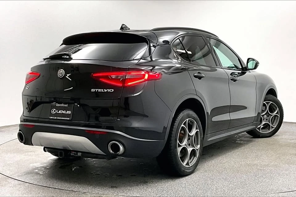 2018 Alfa Romeo Stelvio - Image 6 of 19