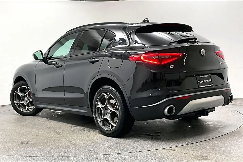 2018 Alfa Romeo Stelvio - Image 4 of 19