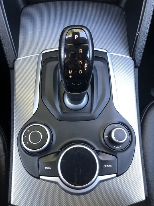 2018 Alfa Romeo Stelvio - Image 15 of 20